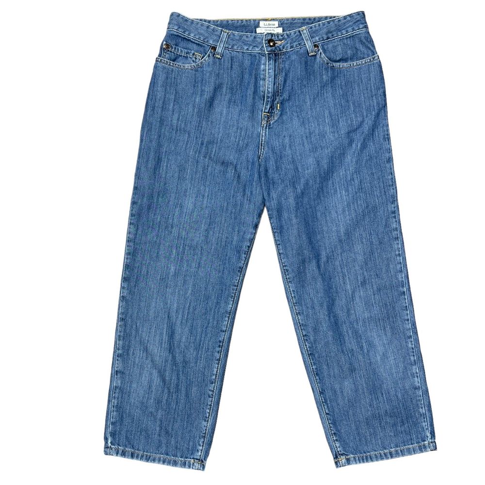 LL Bean Jeans Womens 8 Regular Blue Denim Classic Fit Straight Leg Capris